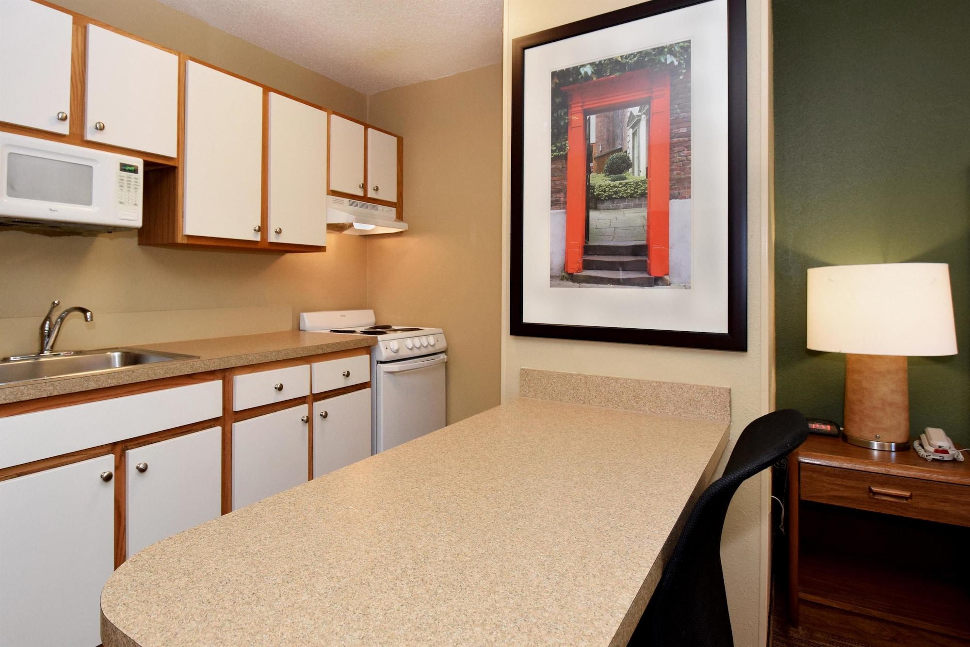 Extended Stay America Select Suites - Detroit - Ann Arbor - University South Exterior foto