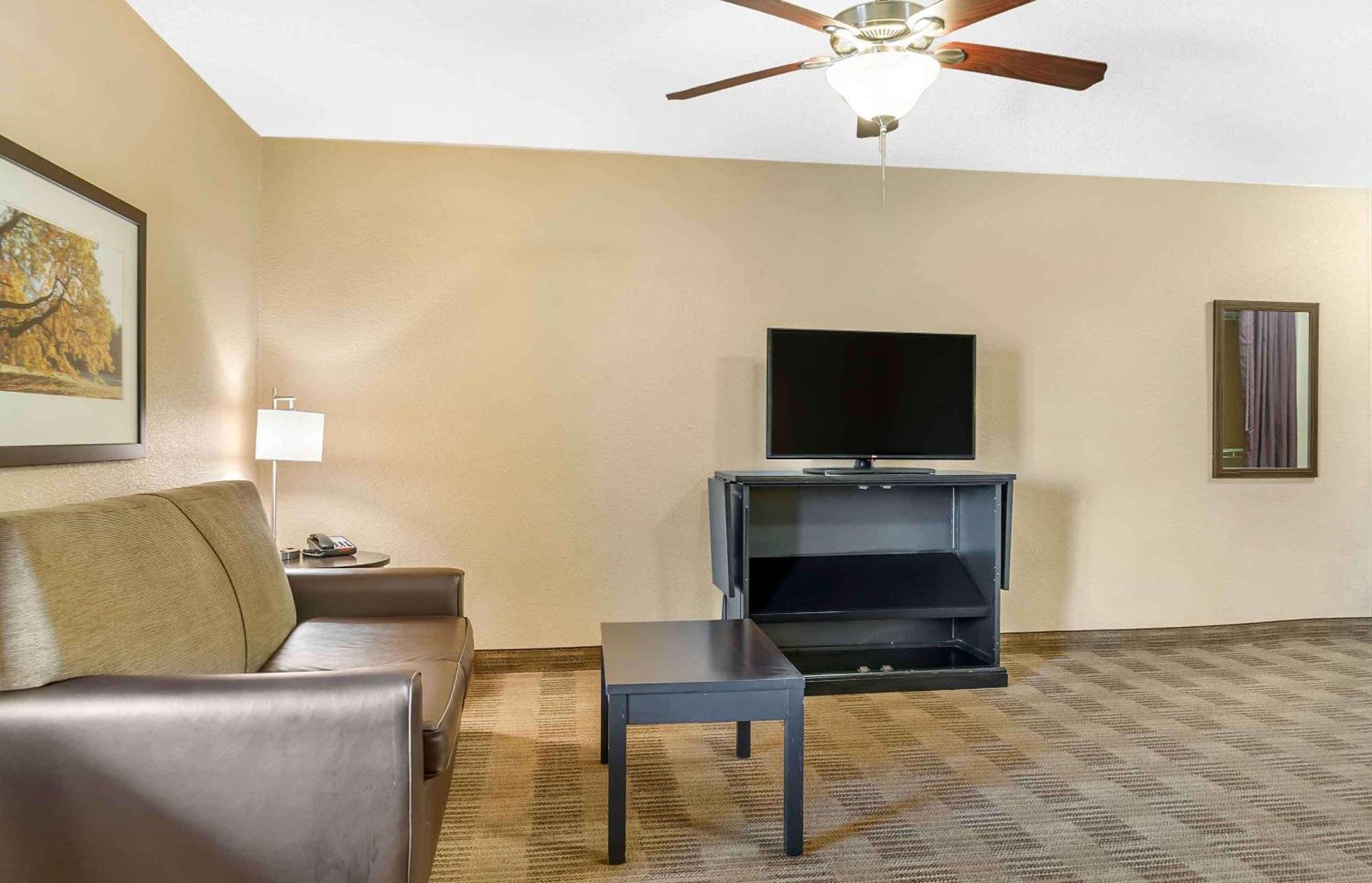 Extended Stay America Select Suites - Detroit - Ann Arbor - University South Exterior foto
