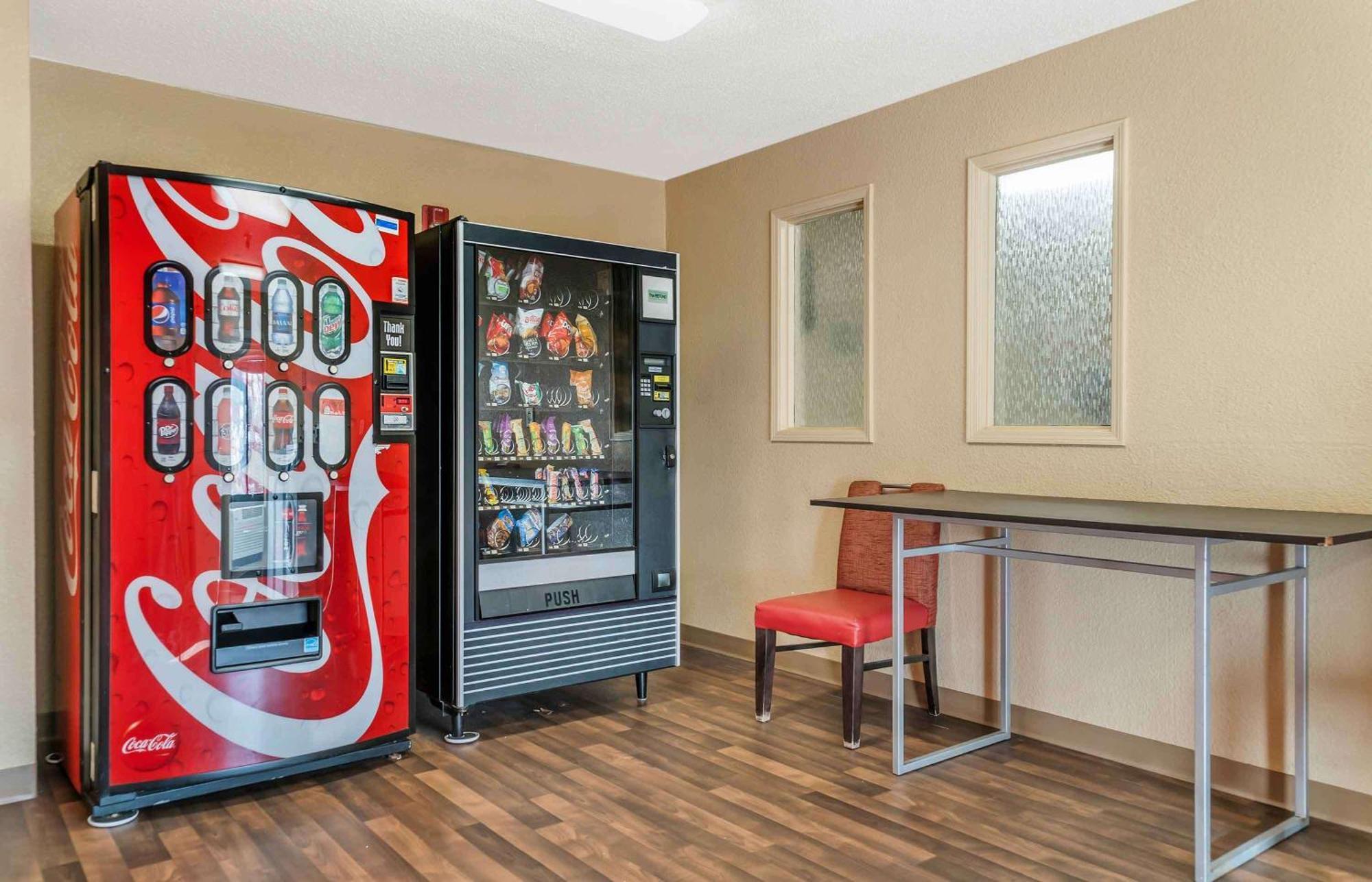 Extended Stay America Select Suites - Detroit - Ann Arbor - University South Exterior foto